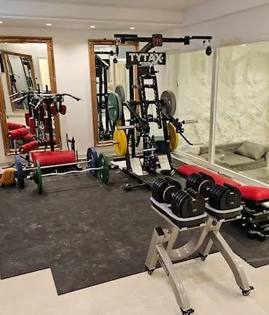 Apartment Ug Neubau City - Pool, Gym, Zweites Bad Extra Buchbar Munich